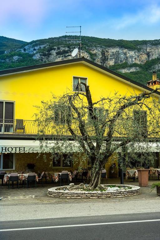 Albergo Olivo Belluno Veronese Bagian luar foto